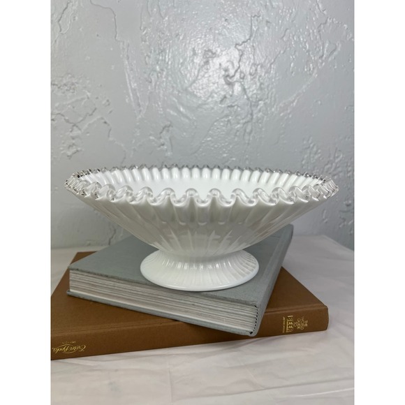 Fenton Silvercrest Bowl Lace Ruffle Edge Footed Bowl Crimped Edge White - Picture 4 of 8